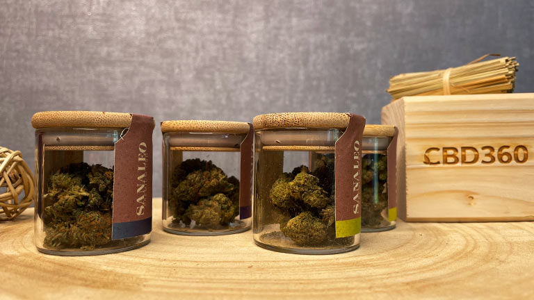 Sanaleo CBD Blüten